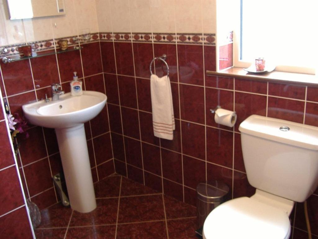 Riverwalk House B&B 乌克特拉德 客房 照片